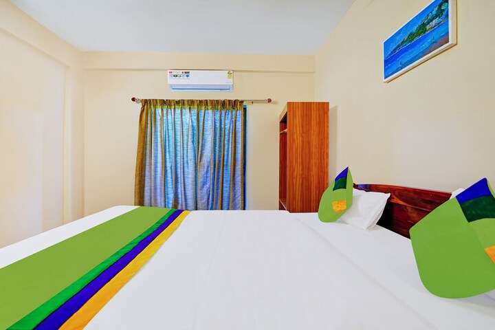 Room 22 of 34