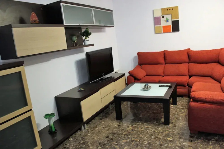 Room 5 of 10
