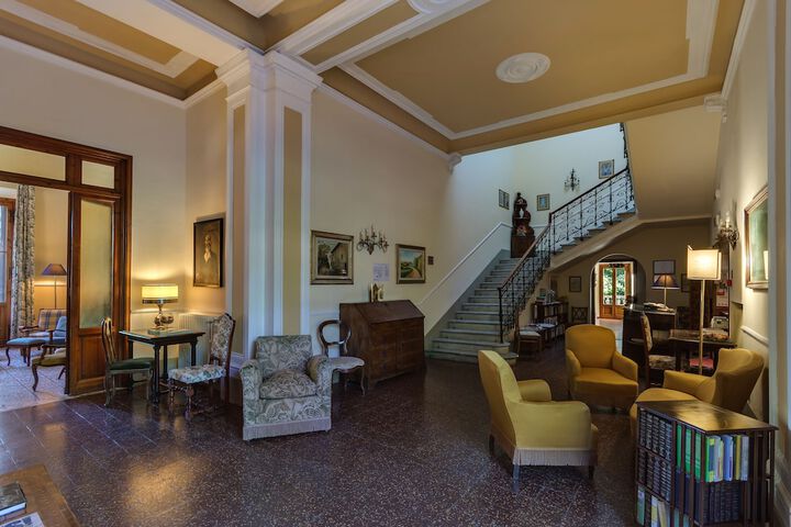 Hotel 2 of 47