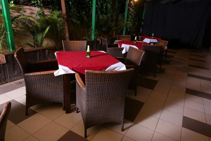 Dining Photos
