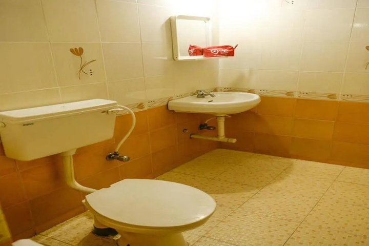 OYO Rooms Candolim Nerul Road