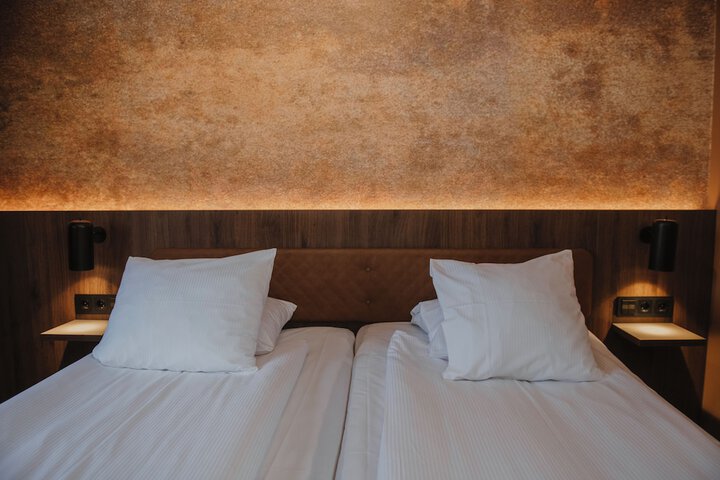 Room 21 of 84
