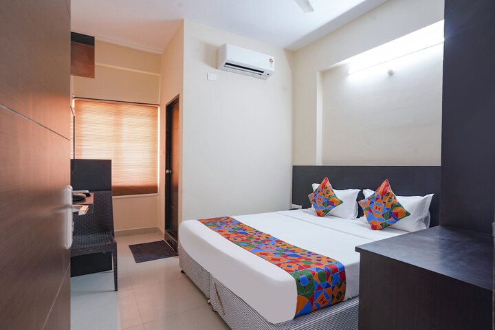 Room 19 of 25