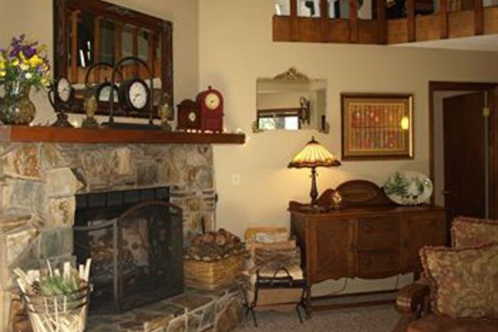 Hotel Interior 7 of 19