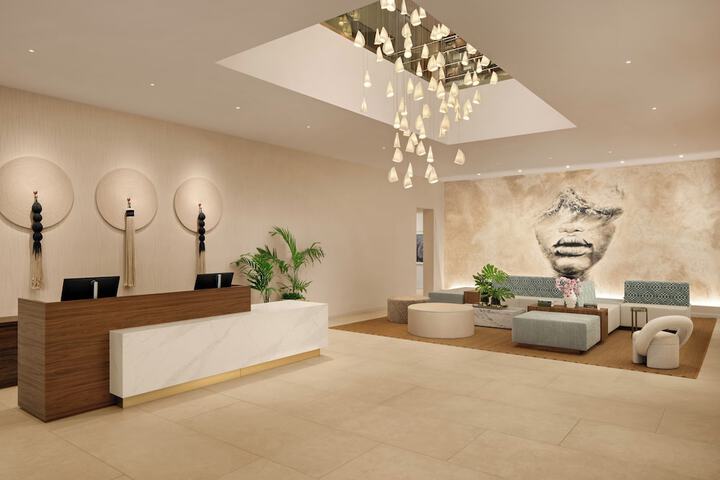 Hotel Interior 5 of 96
