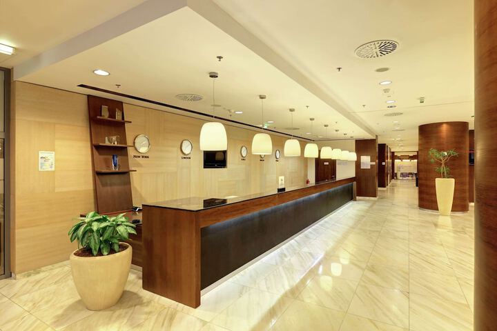 Hotel Interior 4 of 115
