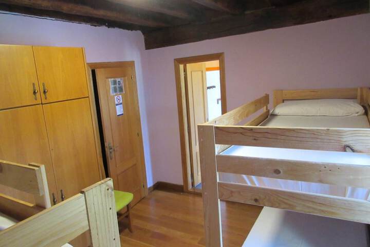Room 12 of 61