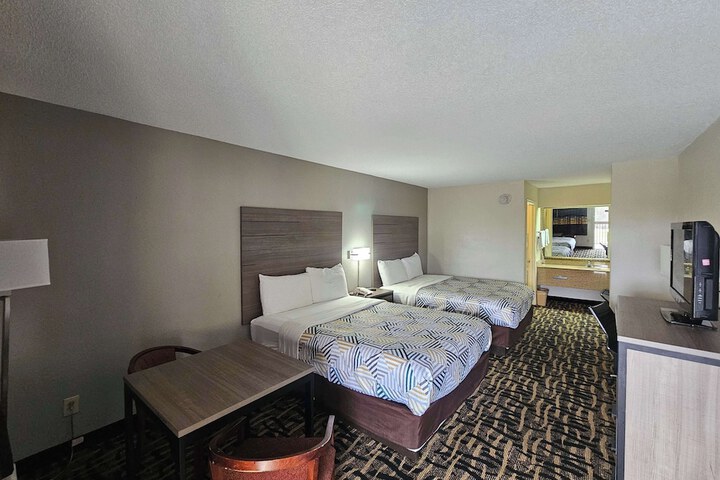 Room 14 of 20