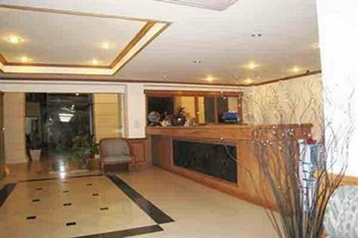 Hotel 2 of 27