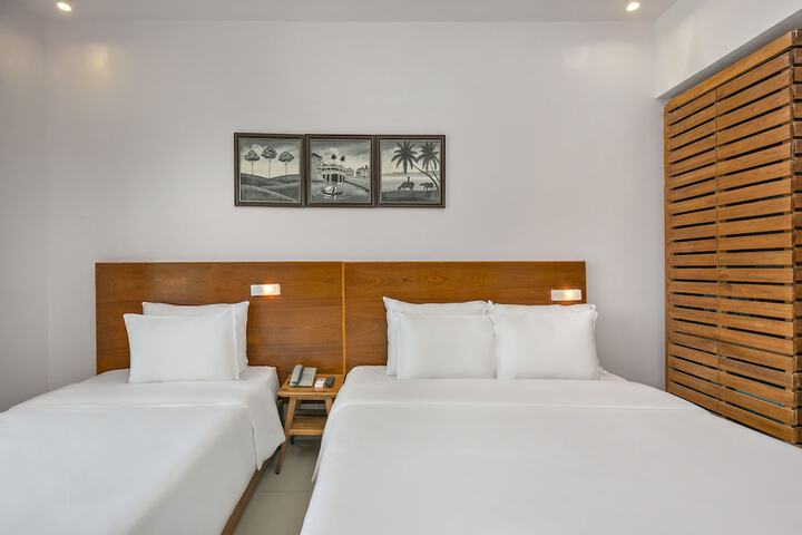 Room 4 of 62
