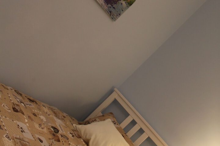 Room 13 of 46