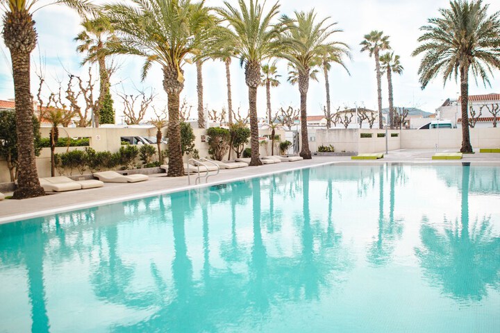 Pools & Facilities