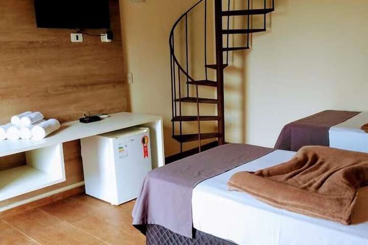 Room 6 of 26