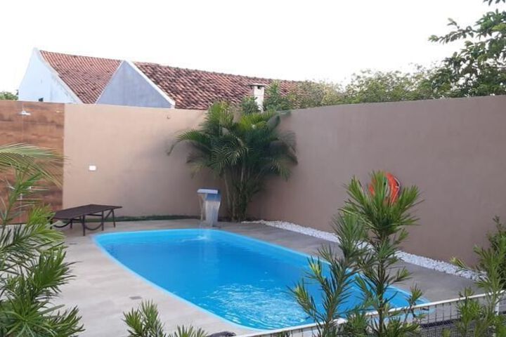 Pool 35 of 86