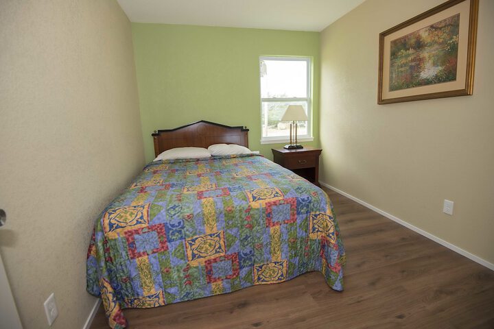 Room 5 of 37