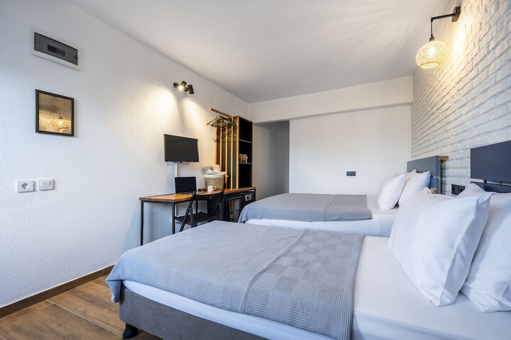 Room 26 of 113