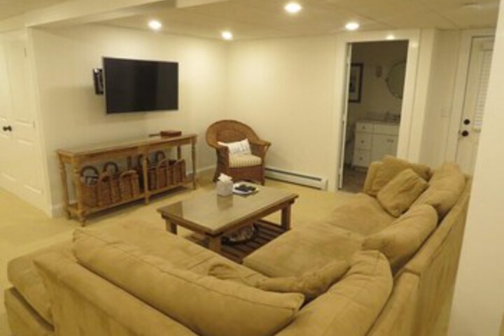 Room 8 of 21