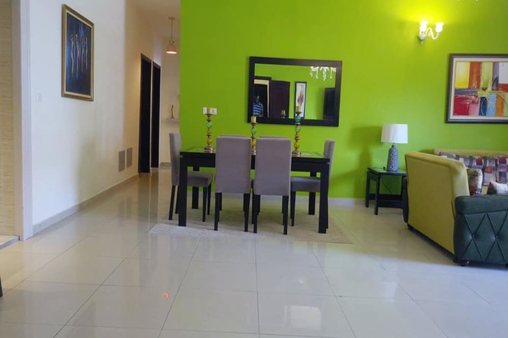 Room 6 of 37