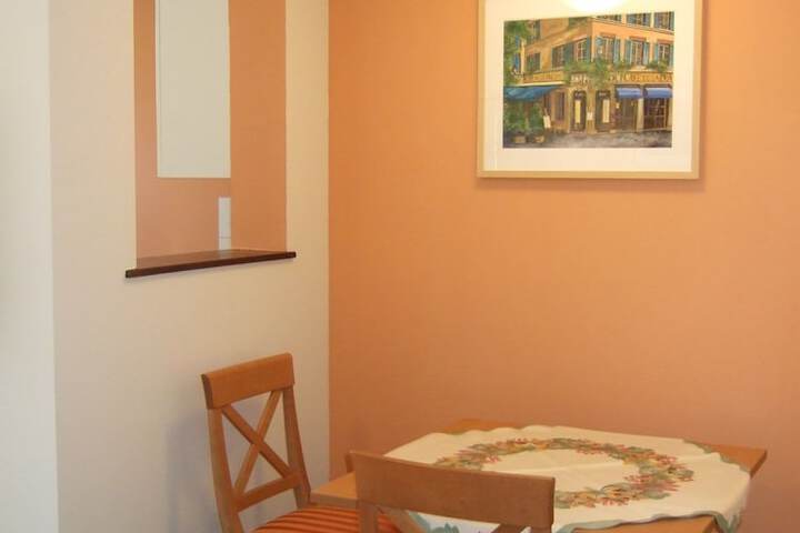 Room 17 of 47