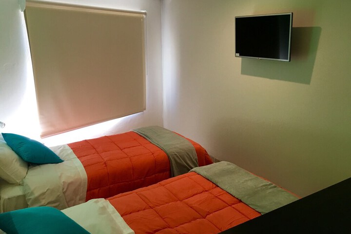 Room 6 of 55