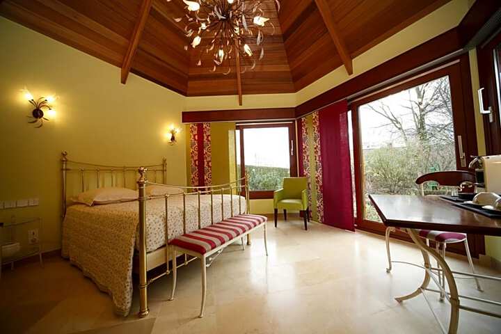 Standard Suite