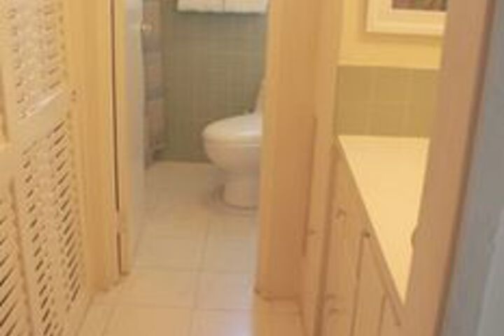 Room 2 of 14