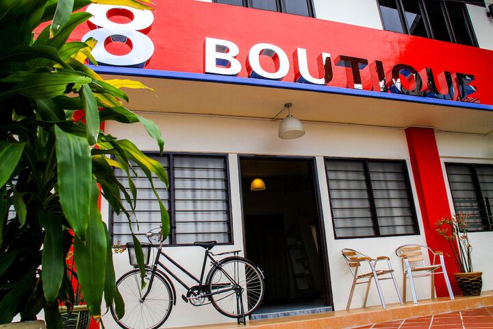 8 Boutique by The Sea