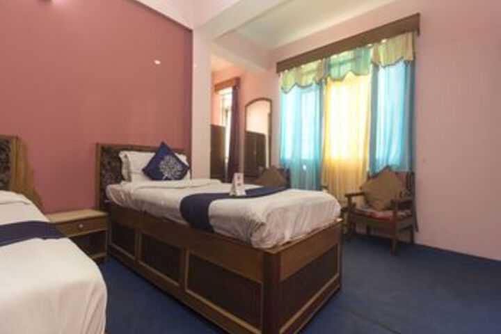 Room 12 of 24