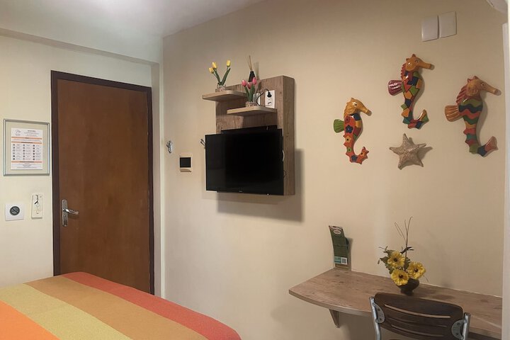 Room 25 of 80