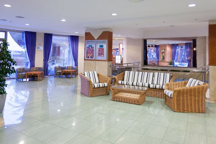 Lobby Entry
