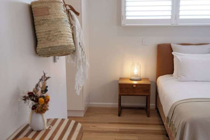 Room 13 of 80