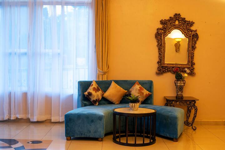 Hotel Interior 7 of 66