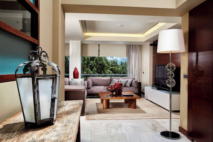 Room 21 of 195