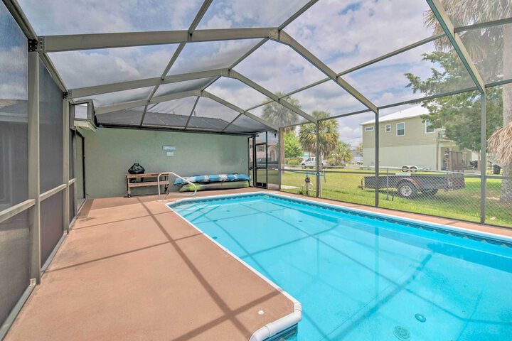 Pool 18 of 32