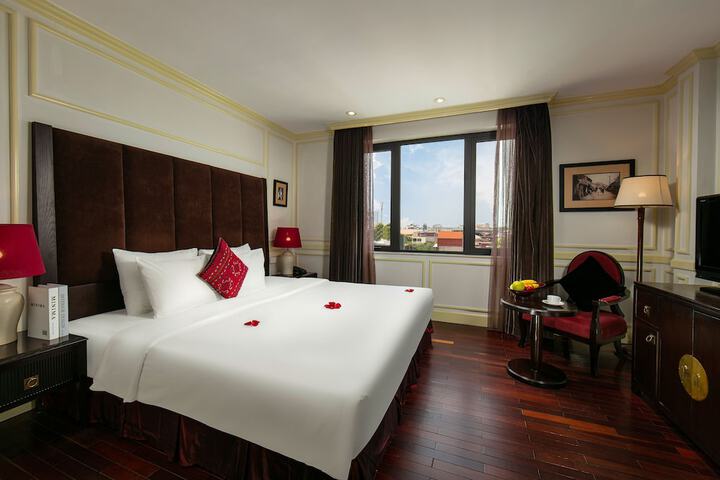 Room 21 of 113
