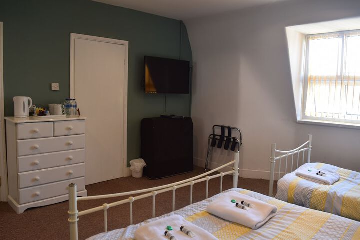 Room 18 of 86