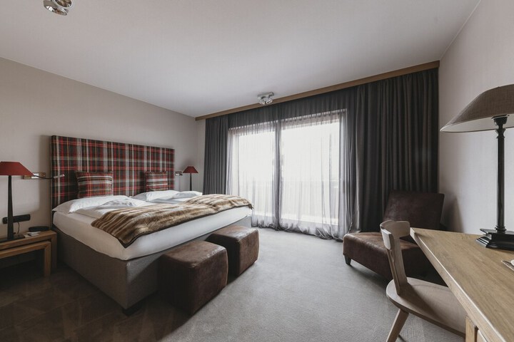 Room 12 of 78