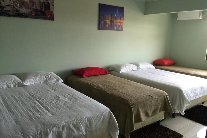 Room 16 of 33