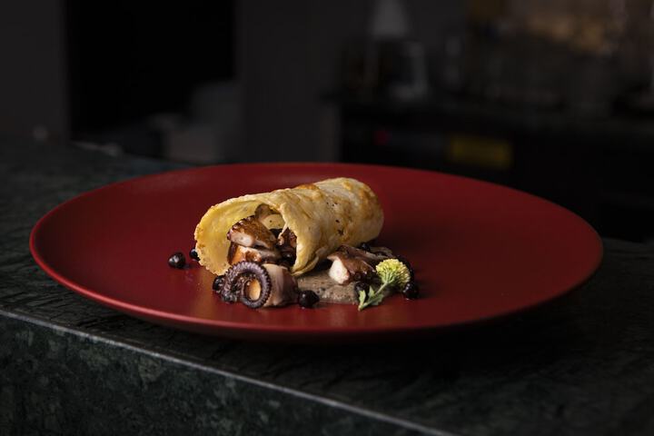 Dining 93 of 122