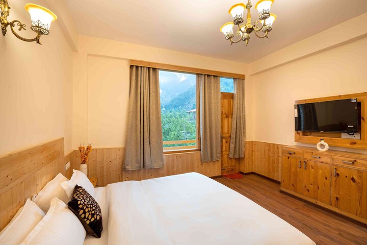 Room 4 of 21