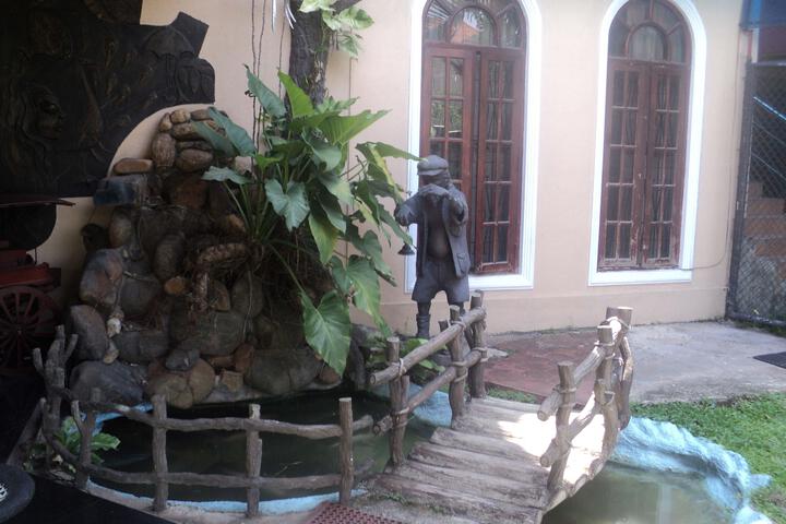 Nilambara Hotel