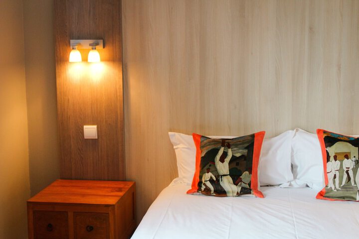 Room 17 of 46