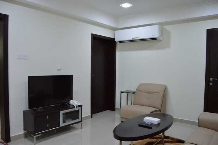 Room 9 of 10
