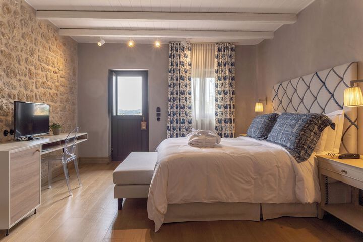Room 45 of 110