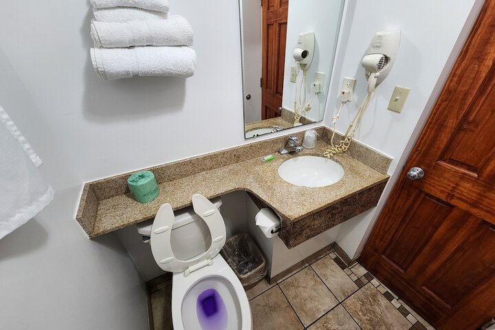 Single Room (3 of 28)