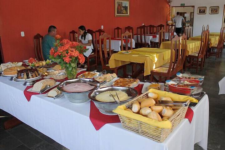 Breakfast/Coffee Service 12 of 17