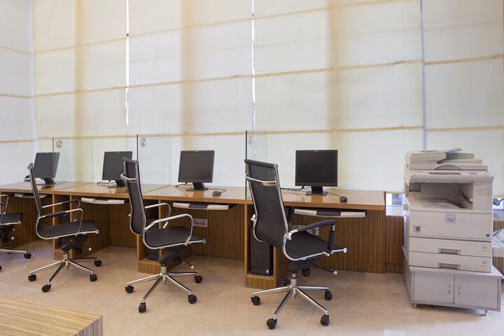 Business Center 65 of 88