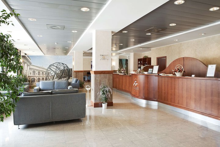 Hotel Interior 4 of 80