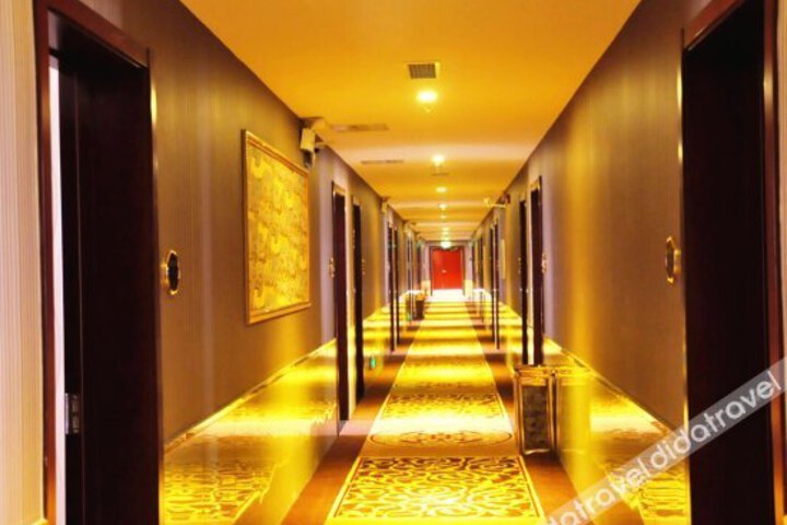Starway Hotel (Beijing Capital Airport New China International Exhibition Center)