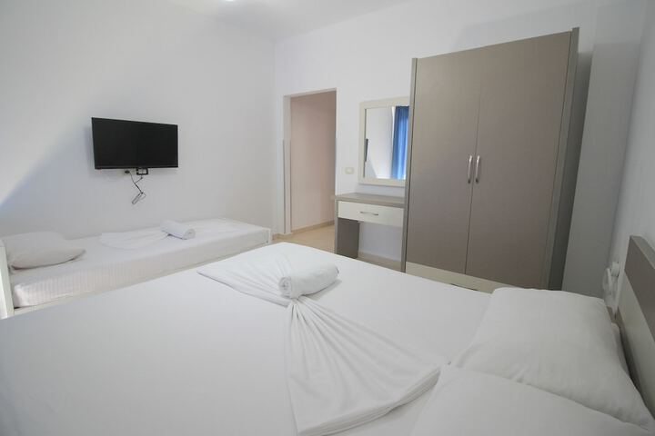 Room 68 of 111
